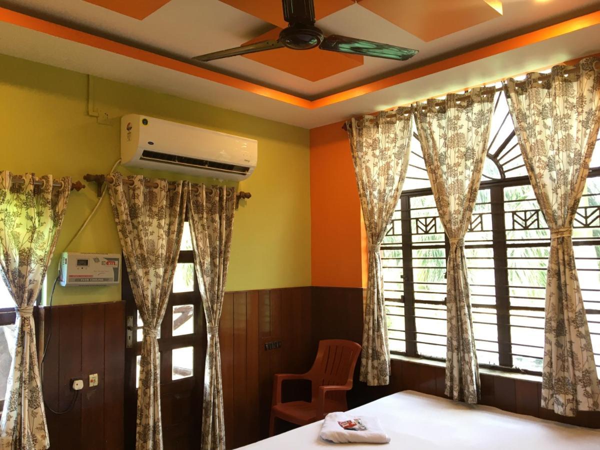 Whispering Woods Inn Bolpur Exterior foto